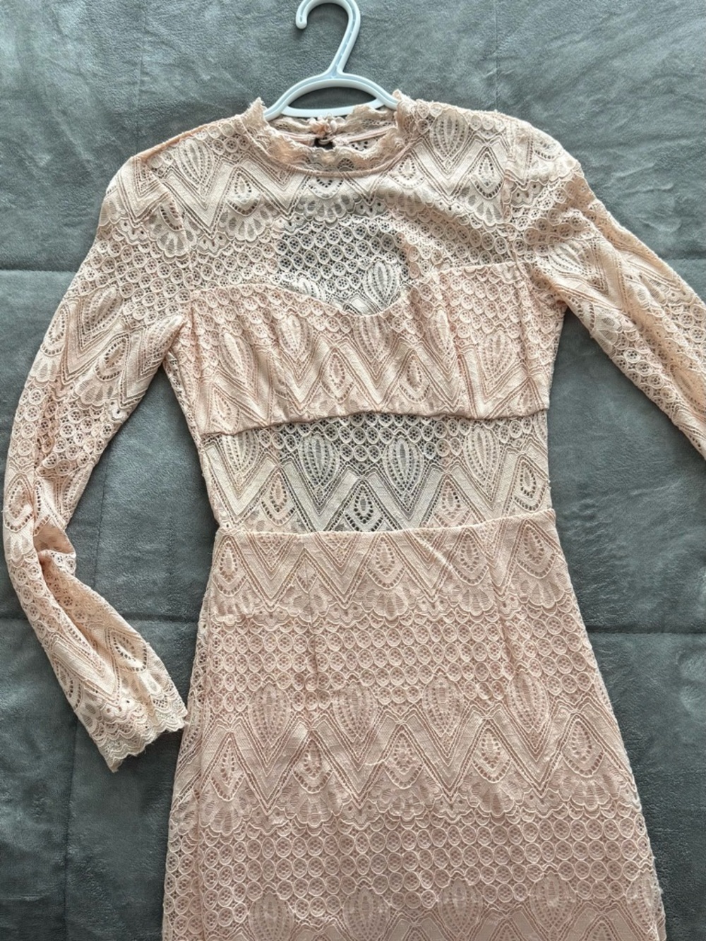 bebe Blush Pink Lace Long Sleeve Midi Dress